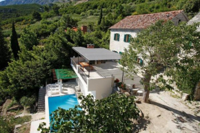 Family friendly house with a swimming pool Medici, Omis - 16231